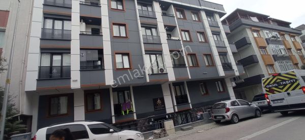 Avcılar Gümüşpala'da Yeni Bina 2+1 Daire Metrobüse Yakın