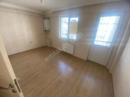 Büyükdere Tramway Altı 65m² Balkonlu Geniş Fırsat 1+1 Daire Kk-4