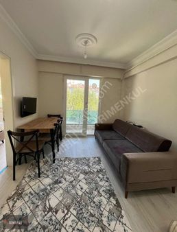 Faturalar,site Aidatı Dahil Sıfır Eşyalı 2+1 Daire