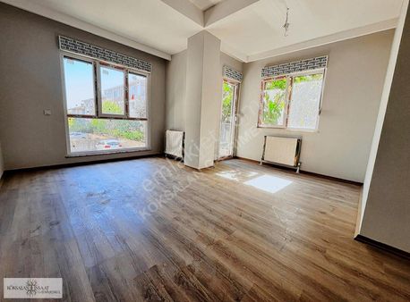 Köksalandan Küçükyalı Caddeye Yakın Sıfır 2.kat 2+1 Balkonlu