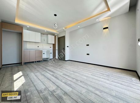 Döşemealtı Devlet Hastanesi Ve Üniversite Yakını Katta 2+1 Daire