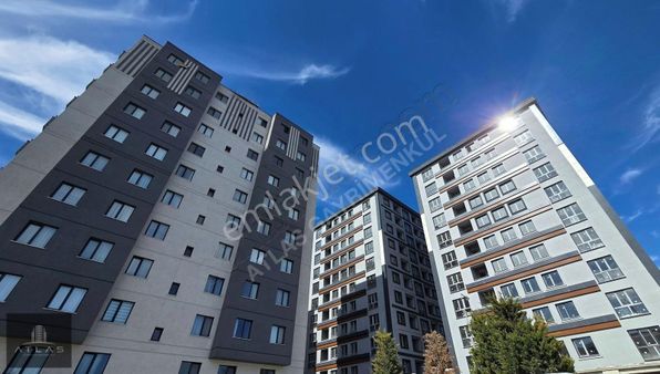 Atlas'tan, Site İçi, 3+1, 115m2, 8.kat, E.banyolu, Ön Cephe