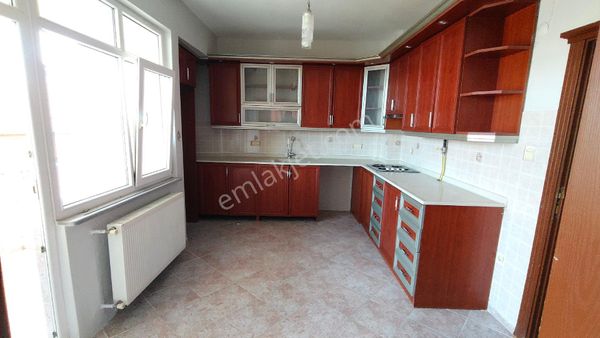 Şahincili Devlet Alt Tarafta 130m2 2+1