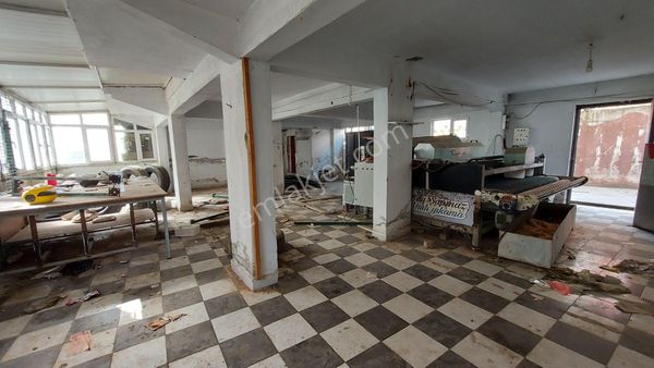 Derince Sırrıpaşa Mahallesi E-5'e Yakın Satılık Depo Ve Dükkan