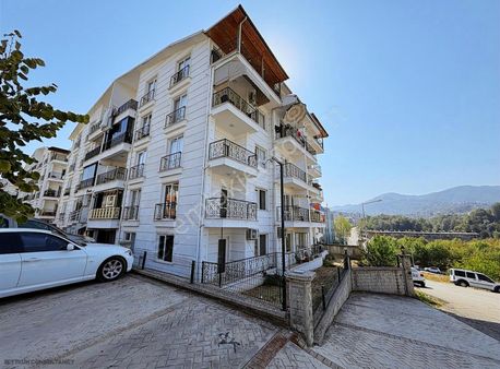 Lükse Ve Konfora Yatırım Yapın 3 Yatak Odalı Daire Ortak Bahçe