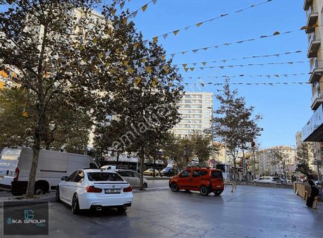 Site İçerisinde Metrobüse 2dk 2+1 170 M2 Teraslı Lüks Daire