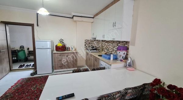 Gölhisar'da 65 M² Kiralık 1+1 Ara Kat