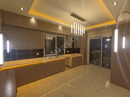 Blokyapı'dan Karahasanlı'da Şehir Hastanesi Yakını 180 M2 Ultra Lüks 3+1 Sıfır Daire
