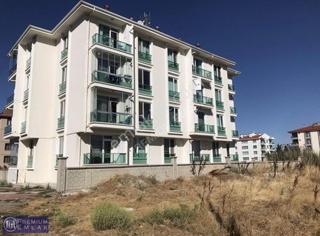 Premium Emlak'dan Selçuklu Mah.1+1 Eşyalı Lüks Kiralık Daire