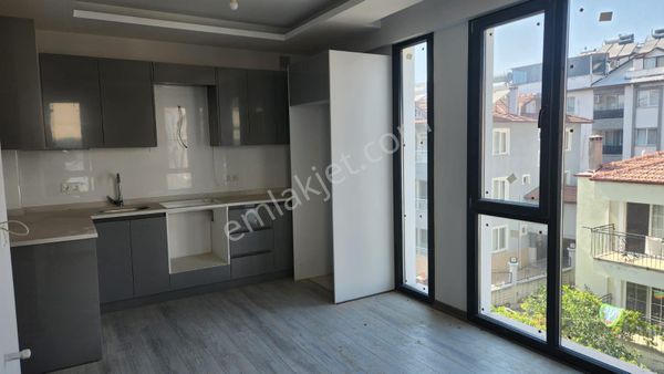 Dalaman Karaçalı Mahallesi 1+1