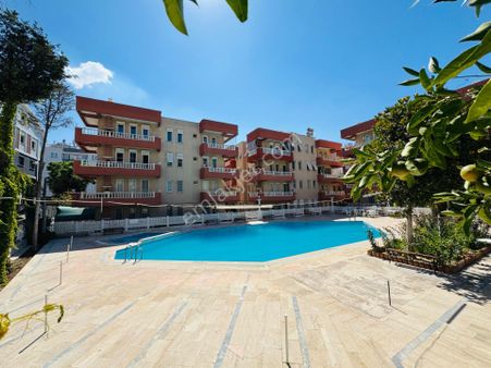 Didim Merkez De Pınar Cad. Havuzlu Site İçerisinde Satılık 3+1 Daire