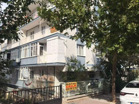Uncubozköy'de Öz Elit Emlak'tan Kiralık Doğalgazlı Ara Kat Daire 20.000 Tl.