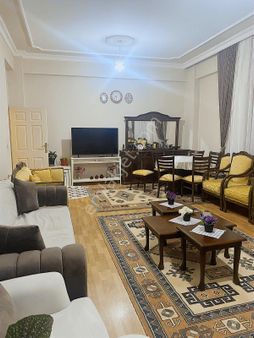 Şehitler Mah Mihralibey Okul Arkası Geniş Ferah Satılık 2+1