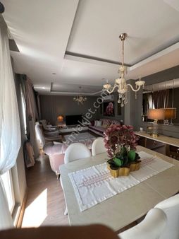 Gebizli 'de Havuzlu, Kapalı Otoparklı, İçi Yapılı, Arakat Fırsat 3+1 Daire