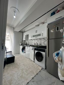 Başakşehir Güvercintepe’de 2 + 1 Satılık 90m2 Arakat