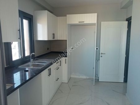 Buruk Sarıçam 2+1 Sıfır Bina Doğalgazlı Ankestra Aylık 14500 Tl..