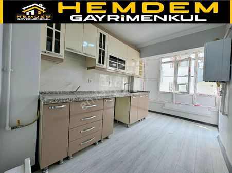 Hemdem Gayrimenkul'den Pınarbaşı Yaşar Kemal Caddesi'nde Arakatta Full+full 3+1 Satılık Daire