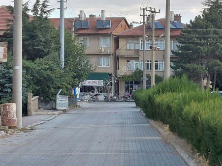 Bizim Emlaktan 2 Katlı Bahçeli Mustakil Arsa Parasına