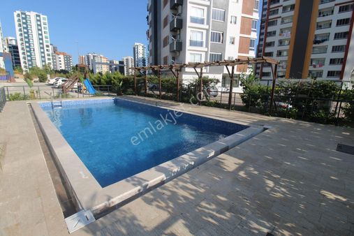 Mezitli De 2+1 Cepheleri Açık Lüx Daire