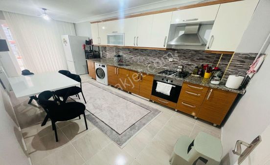 Atapark'ta Manzaralı 3+1 Fırsat Dairesi!