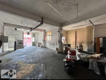 İkitelli Organize Sanayii Sitesinde 240 M2 Kiralık İşyeri