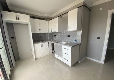 Çatalçam Sahilde Ebeveyn Banyolu Sıfır 2+1 Daire