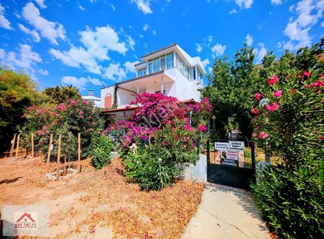 Didim Sağtur Civarı Denize Yakın Satılık Bahçeli Yazlık- Köşe Ev