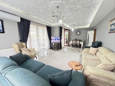 Çalı Gümüşlük Satılık 5+1 Dubleks Geniş Daire