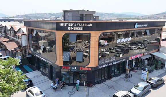 Remax Mavi Cansu Soy'dan Asem De Kiralık Ofis