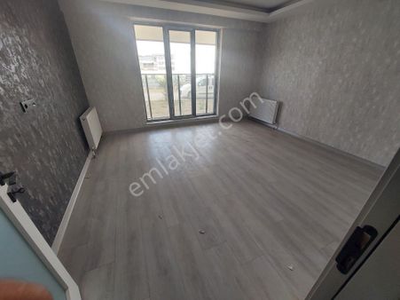 Yıldız Emlak Fevzi Çakmak Mh. Yeni Binada Merkezi Konumda 3+1 Düz Giriş Satılık Daire