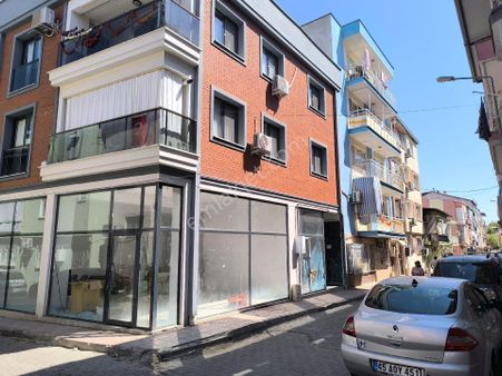 Manisa Yunusemre Barbaros Sifir Köşe 180 M2 Dükkan 5.750.000tl