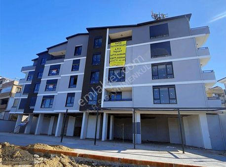 Topçular Mah. Deniz Manzaralı Sıfır 2+1 Ve 3+1 Daireler