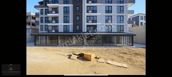 Değirmendere Yola 50 Mt. Cepheli 380m2 Kiralık Dükkan