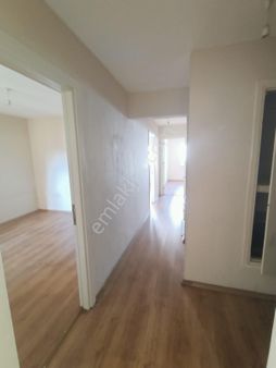 Tevfikiye Caddesinde 2+1 Satılık Arakat