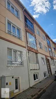 Mevlana Mahallesinde Sakin Bir Yaşam İsteyenlere Ara Kat 3+1