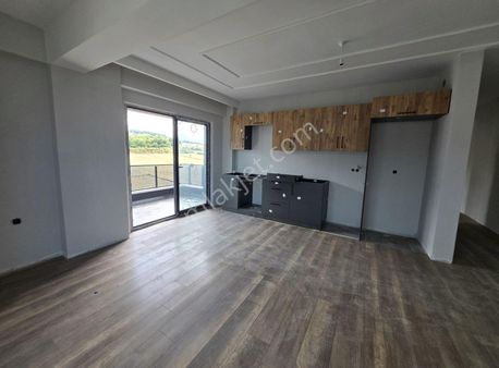 Erlife'den Mükemmel Deniz Manzaralı Havuzlu 2+1 Daire...