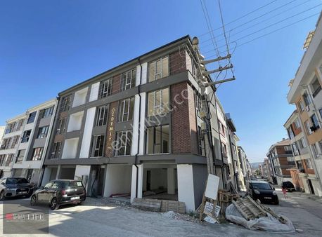 Rw Lıfe // Çamlıca Mahallesinde Serdar Sokakta 2+1 Satılık Daire