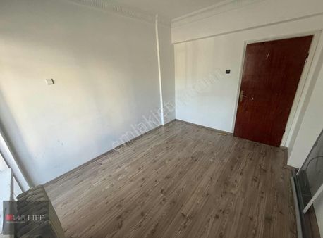 Rw Lıfe // Ömerağa Mh.hatboyu 1 Cd 120m2 3+1 Satılık Daire