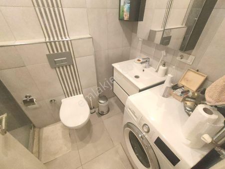 Emlak Bankasından Maltepe Altıntepede Satılık 1+1 Lüks Daire