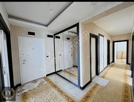 Menderes Mah. 4+1 Cam Balkon Petek Ankaste Full Yapılı Site Dairesi