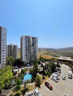 Başakşehir Kayabaşı Kiptaş Konutları Göl Manzaralı 3+1 Daire