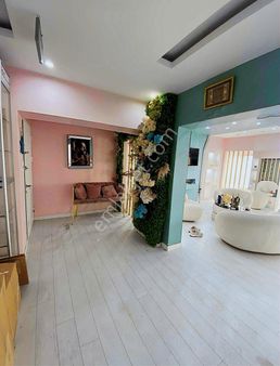 Acill ! Marmara Caddesinde Çok Temiz Kısmı Eşyalı Devren Dükkan