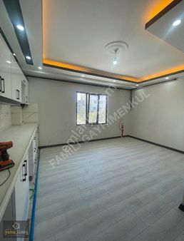 Famili Gayrimenkul'den Satılık Ön Cephe Yüksek Giriş Fırsat Dair