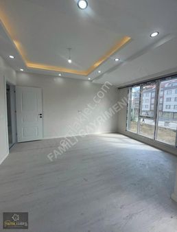 Famili Gayrimenkul'den Satılık Yüksek Giriş