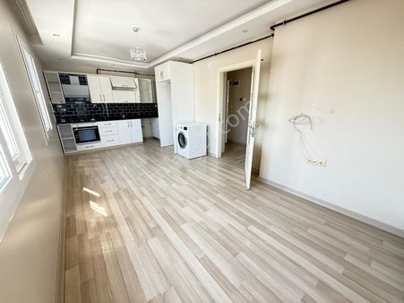 Gürselpaşa Aliye İzzetbegoviç'de Az Katlı 3+1 Satılık Daire