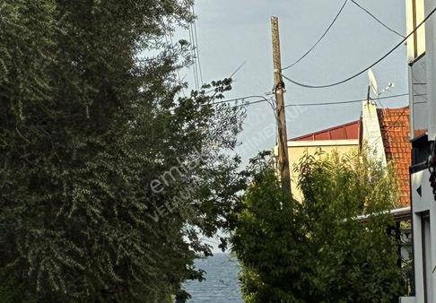 Urla Çeşmealtı Kiralık 1+1 Daire