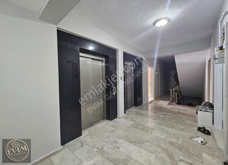 Evim Gayrimenkul'den Havuzlu Güvenlikli Sitede 3+1 Lüx Daire