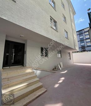 Evim Gayrimenkul'den 2+1 İstasyon Mah.100m² Satılık Daire