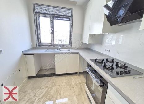 Feneryolu Minibüs Caddesi Sıfır Butik Bina 2+1satılık Daire