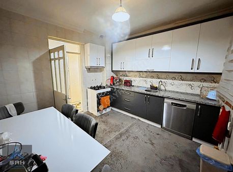 Şah'tan Kenan Evren Lisesi Karşısında 3+1 Kiralık Daire